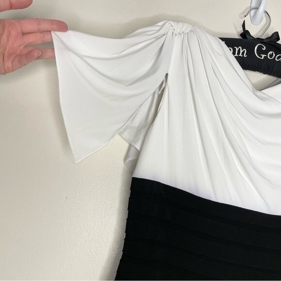 Adrianna Papell Sheath Dress Cowl Neck Drapey Shoulder New Black White Size 6 - Picture 5 of 11